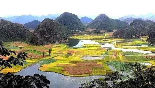 云南，播音稿中的多彩画卷