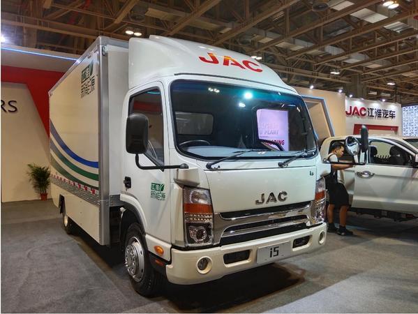 澳门，中西合璧的传奇播音之旅